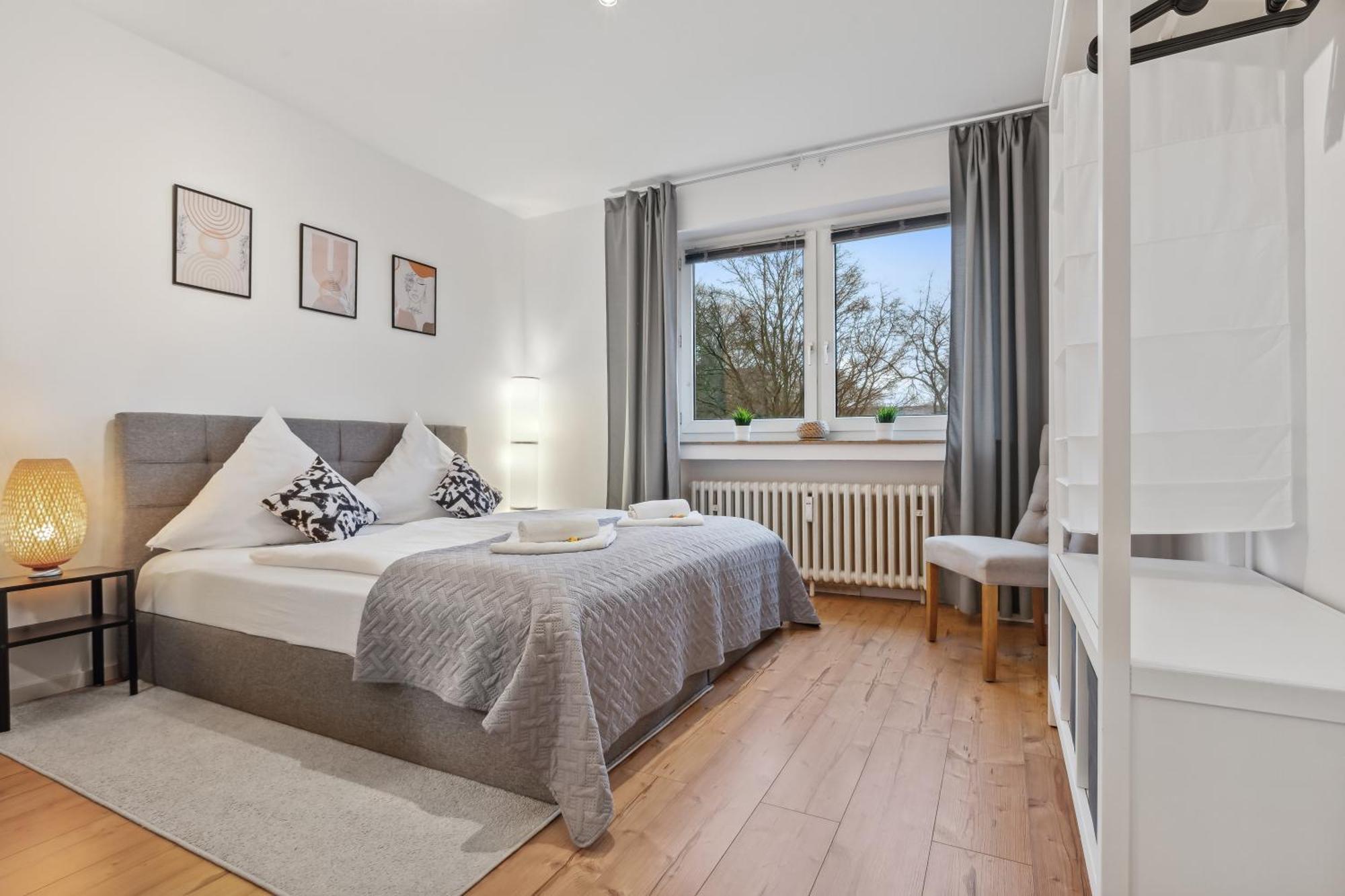 3 Zimmer, 68Qm, Parkplatz, Messe Dus, Logport, Duisport Duisburgo Esterno foto