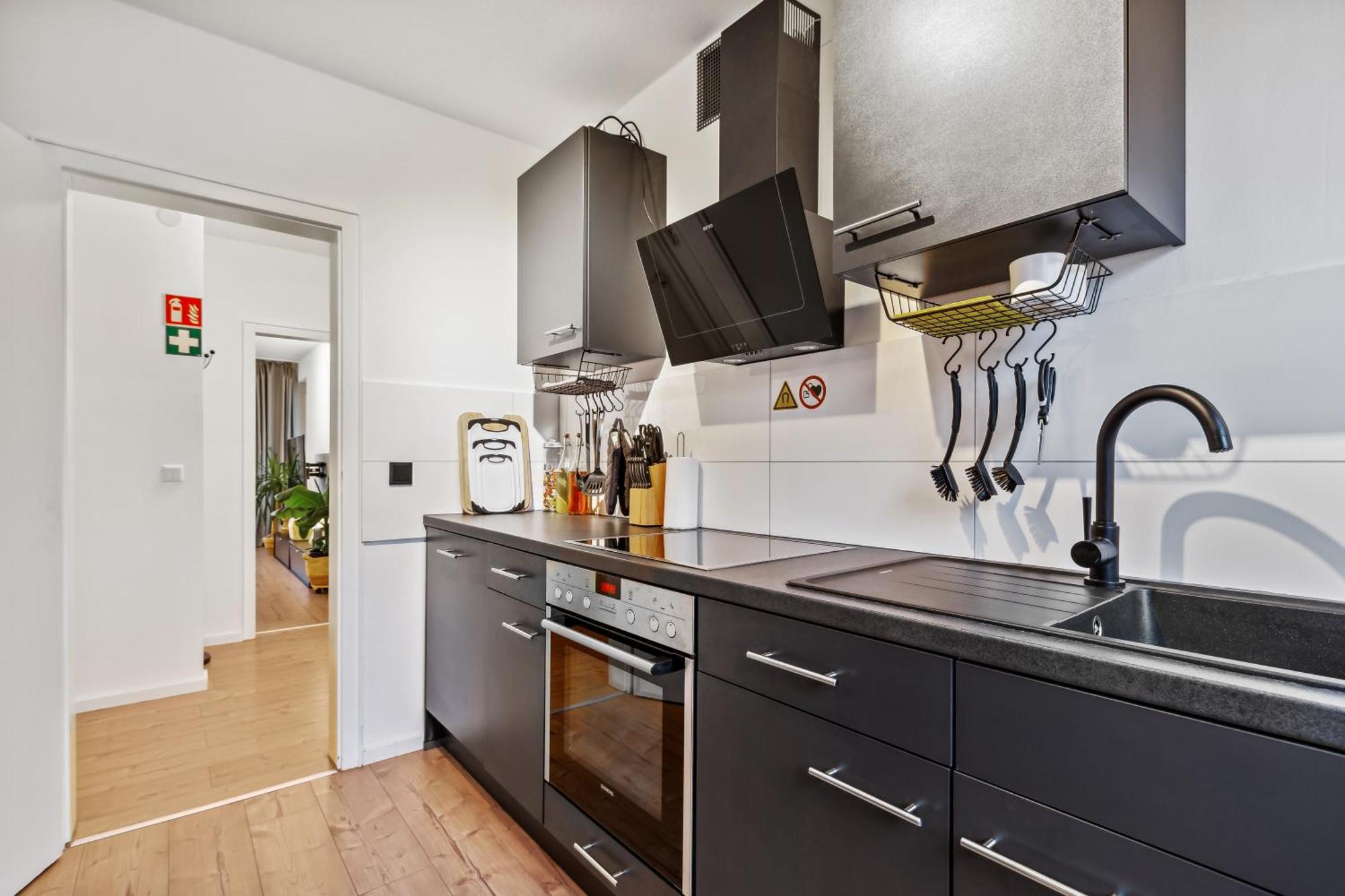 3 Zimmer, 68Qm, Parkplatz, Messe Dus, Logport, Duisport Duisburgo Esterno foto