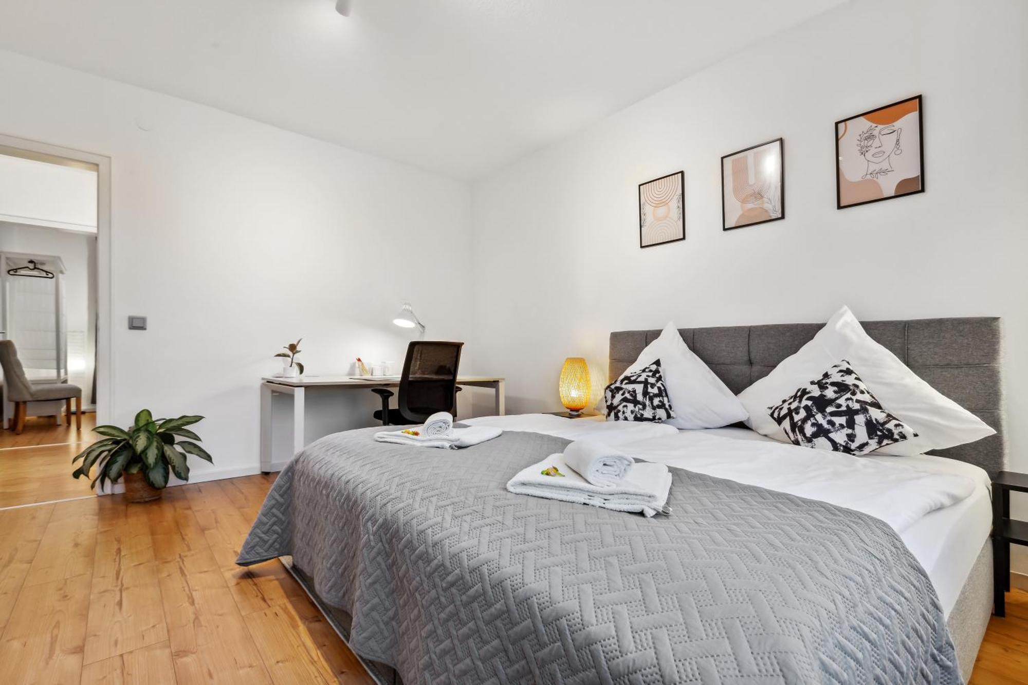 3 Zimmer, 68Qm, Parkplatz, Messe Dus, Logport, Duisport Duisburgo Esterno foto